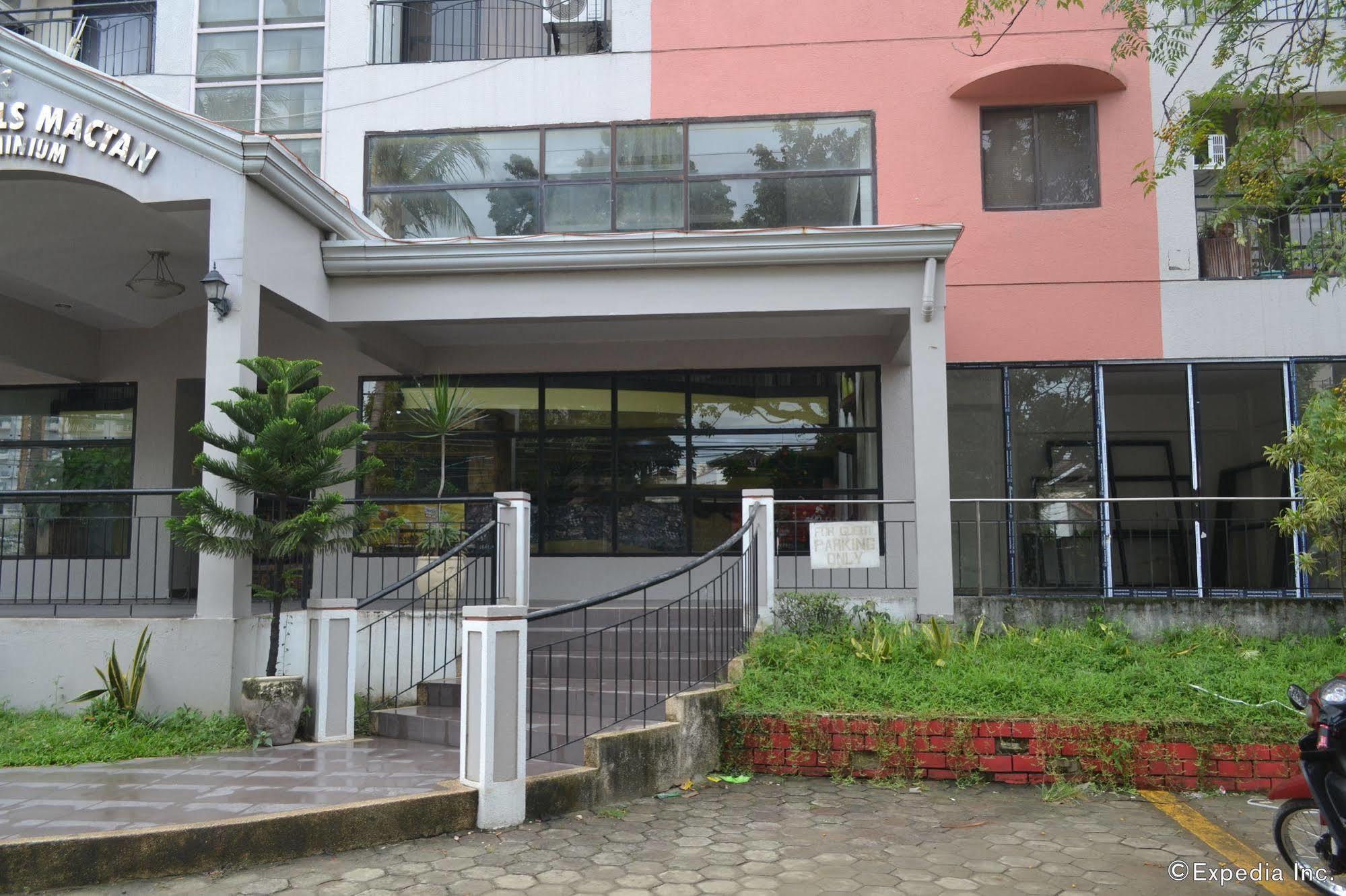 Sdr Serviced Apartments Cebu Stadt Exterior foto