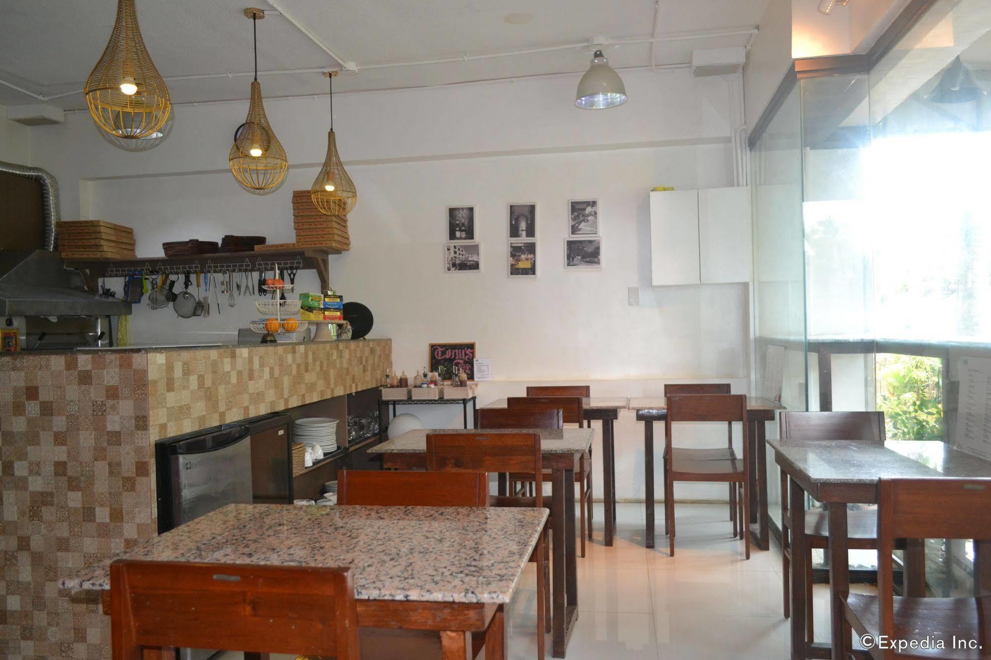 Sdr Serviced Apartments Cebu Stadt Exterior foto