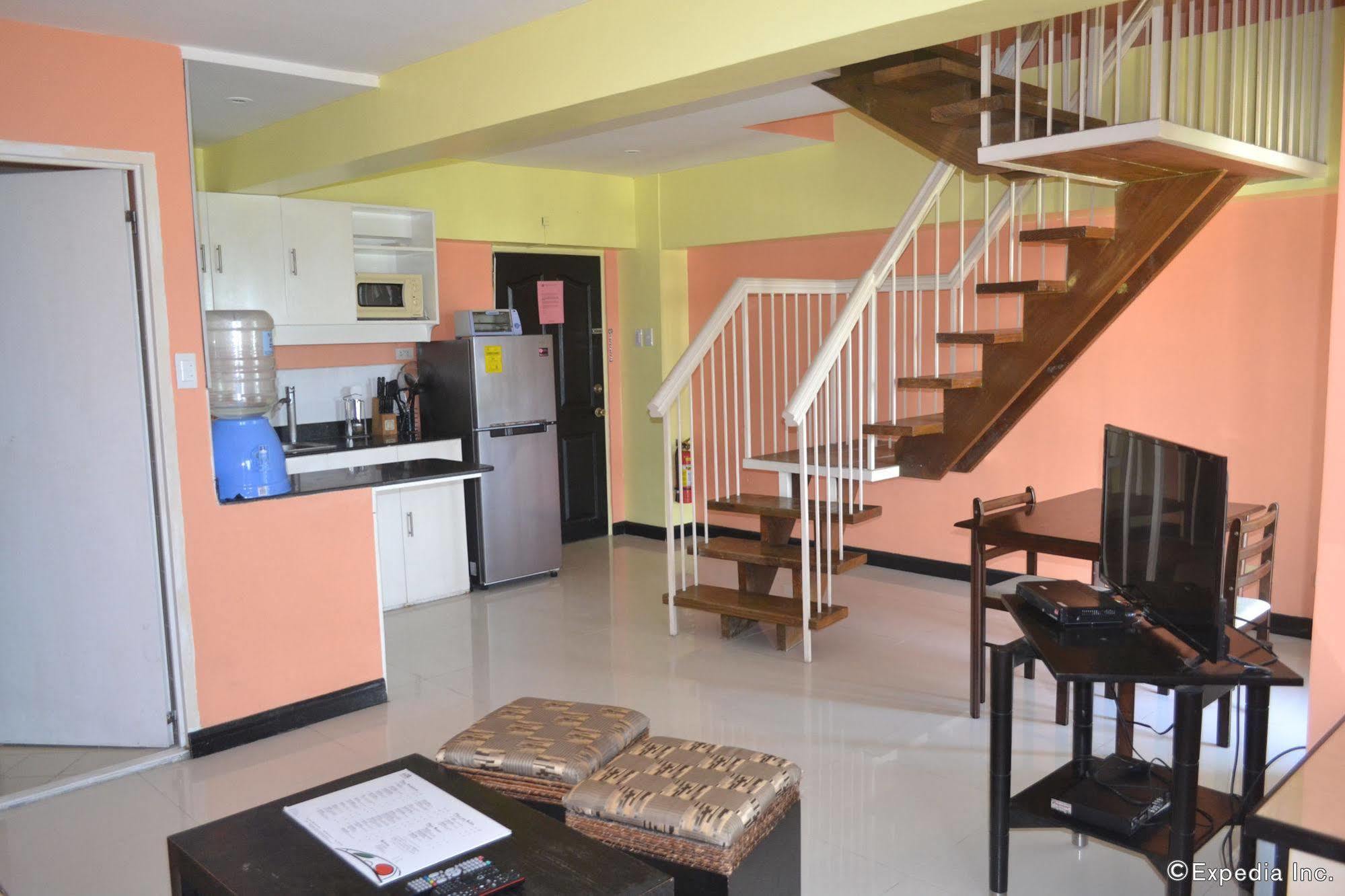 Sdr Serviced Apartments Cebu Stadt Exterior foto